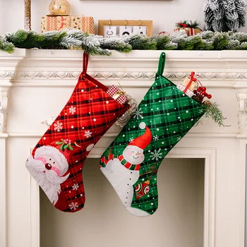 45cm Lumehelves Jõulud Sokid Santa Kaubakotid jaoks Kamin Rippuvad Kodu Kaunistamiseks Maamees Puhkus Pool Decor Hooaeg